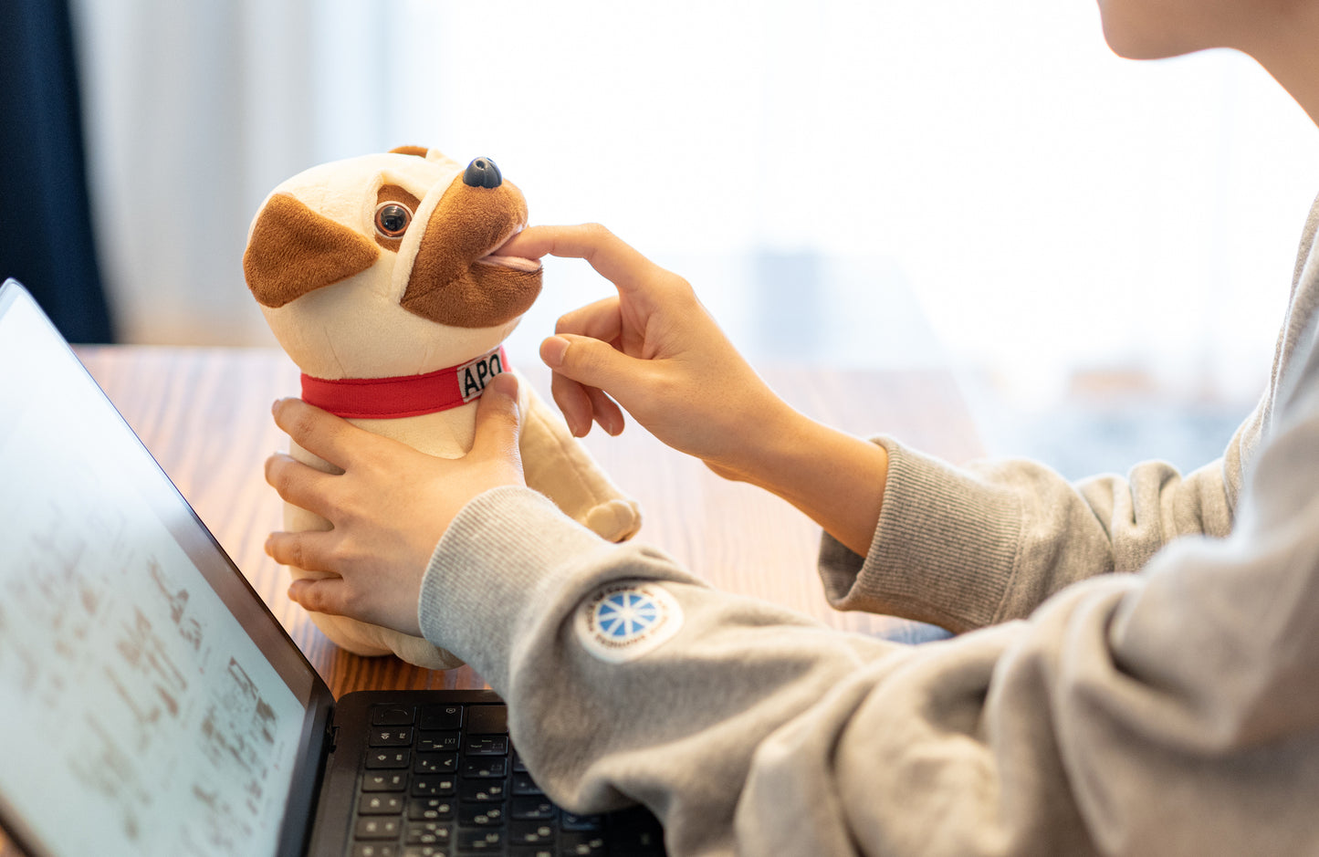 甘噛みハムハムアポ