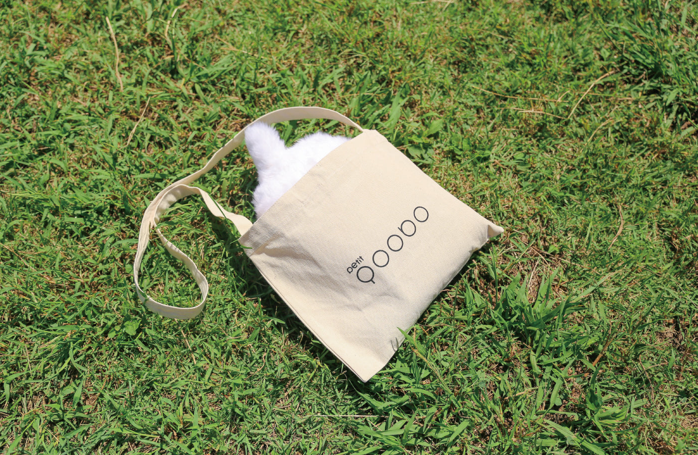 Petit Qooboロゴサコッシュ